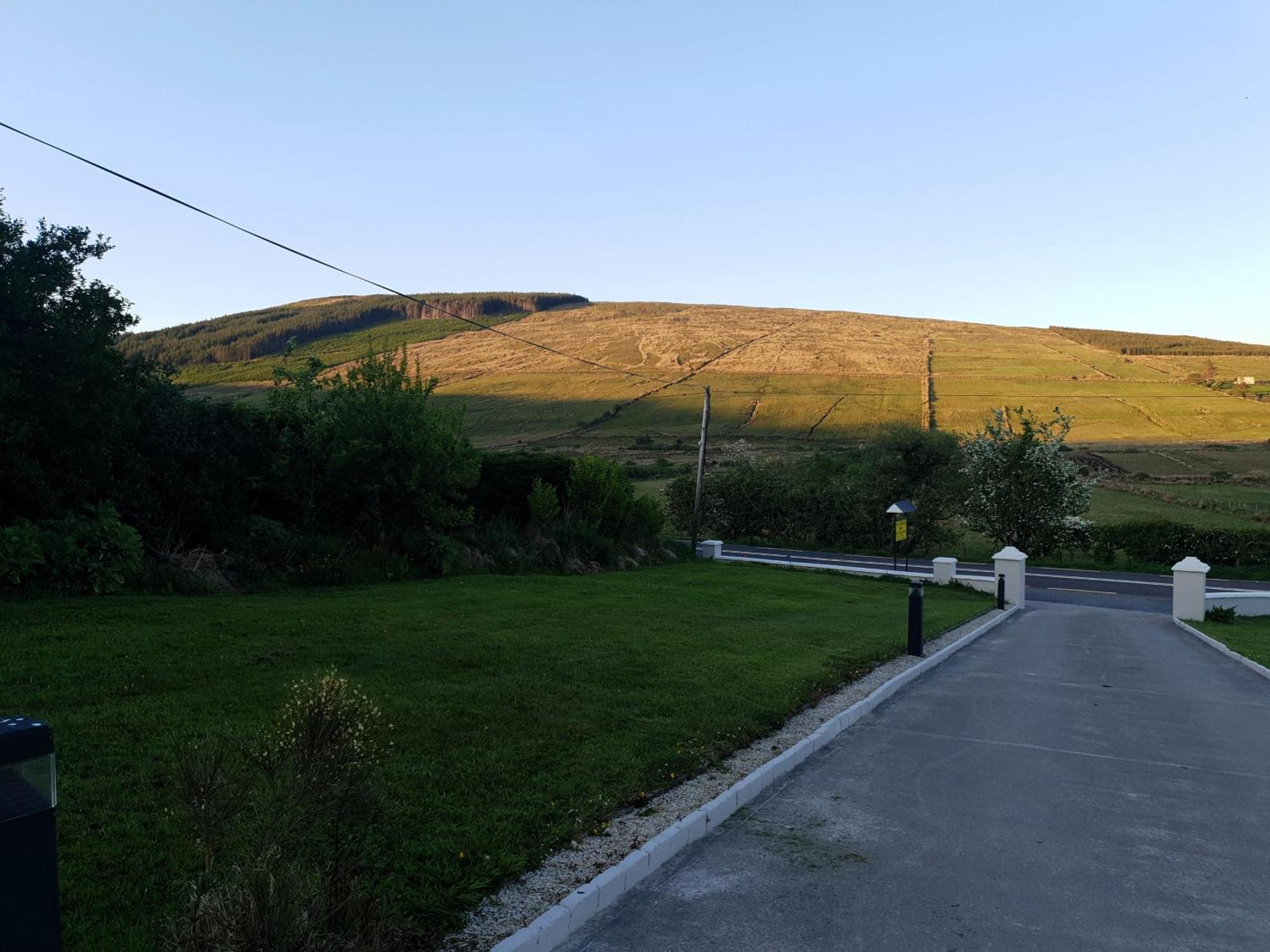 An Charraig Ban On The Wild Atlantic Way F94wt02