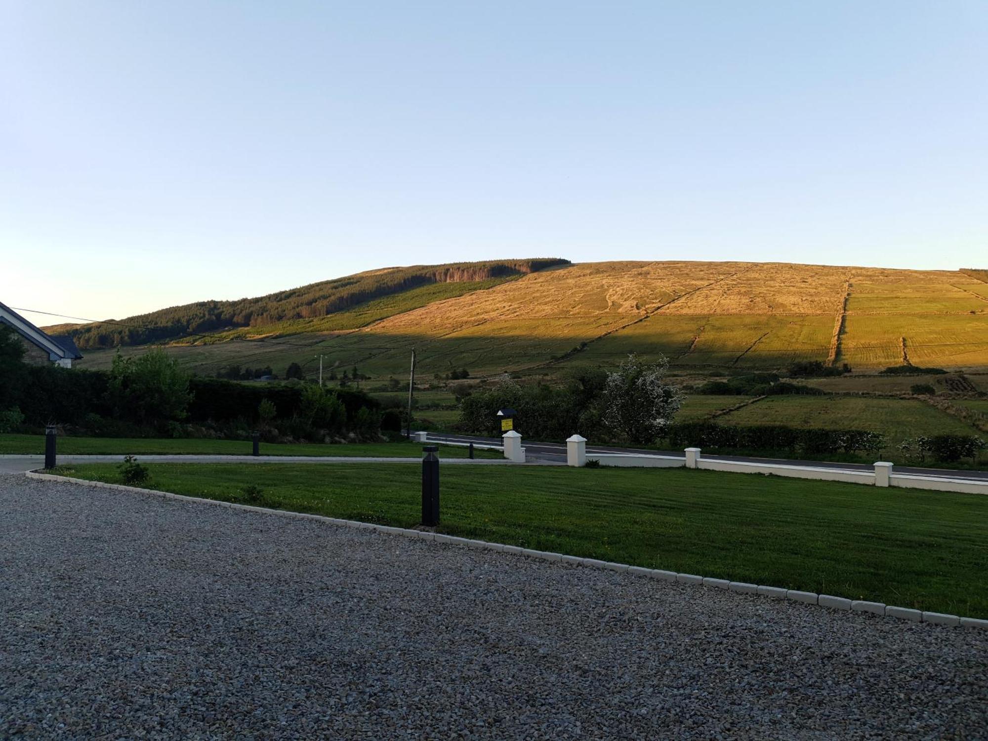 Bed & Breakfast An Charraig Ban On The Wild Atlantic Way F94wt02 Ardara